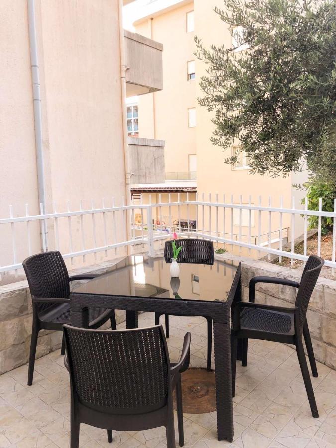 Ruza apartman Budva Dış mekan fotoğraf