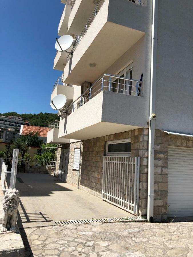 Ruza apartman Budva Dış mekan fotoğraf